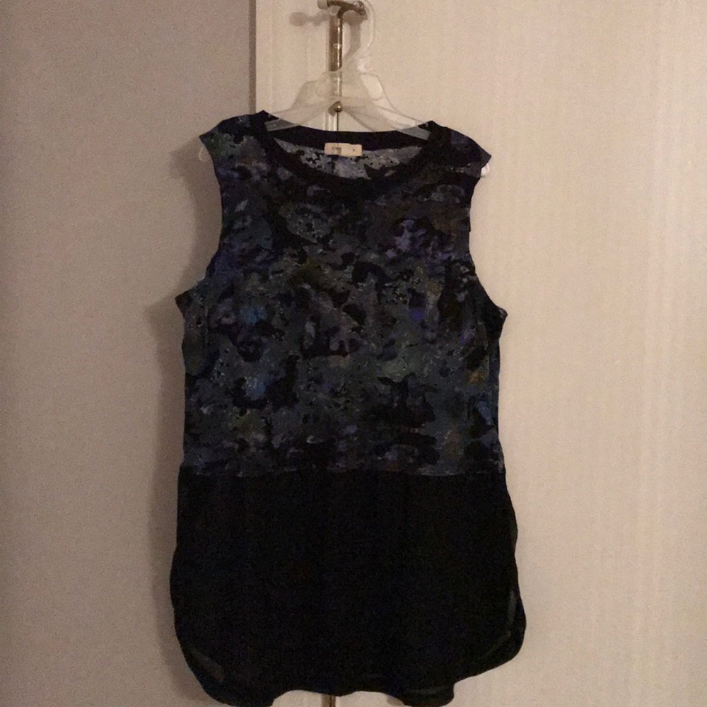 NEW urban Outfitters top